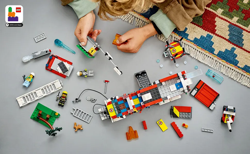 LEGO City Caminhão de Bombeiros 60374